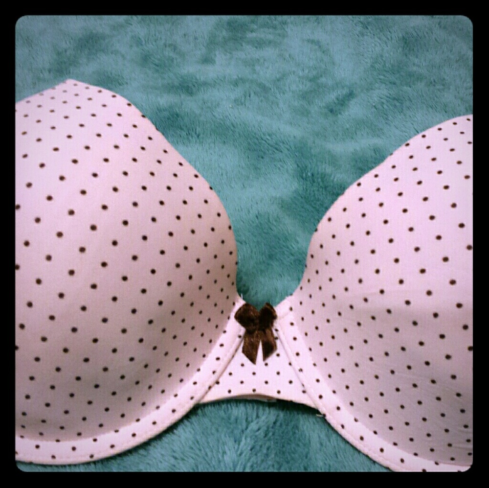 Pink polka dots Tshirt bra 38D